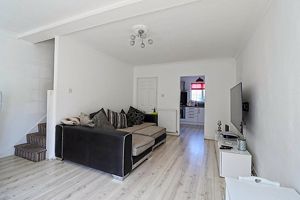 Living Room- click for photo gallery